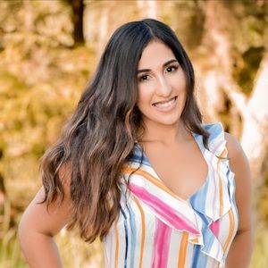 Meet your Posher, Ashley